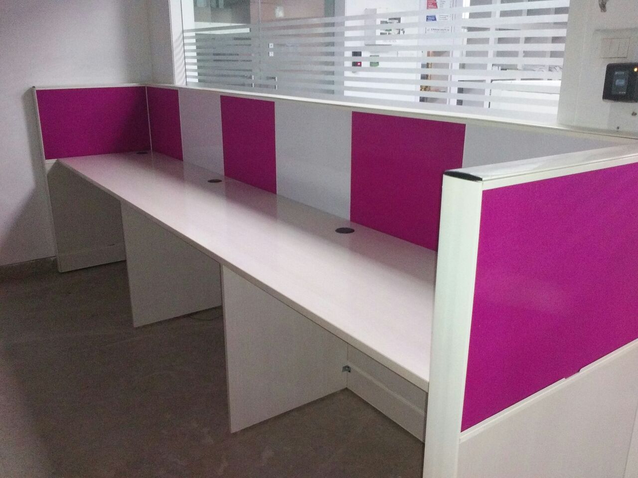 VSS Industrial completed pink cluster workstation fitout